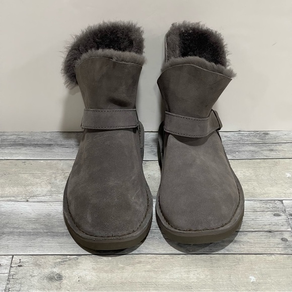 UGG Zariyah Boots Suede Shearling Ankle Booties - Charcoal Gray - Sz - 8.5 - Picture 3 of 10